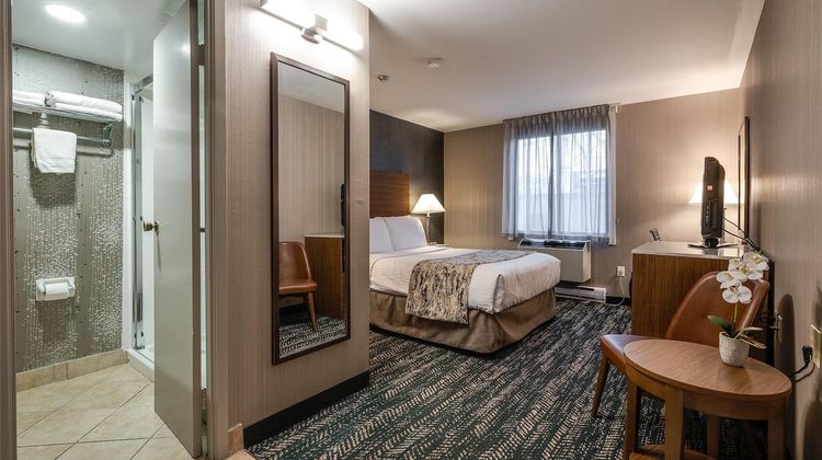 Monte Carlo Motel Toronto West Room
