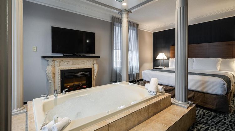Monte Carlo Motel Toronto West Spa