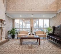 Monte Carlo Inn Barrie Suites Lobby