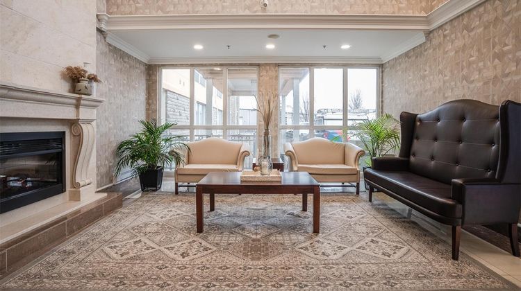 Monte Carlo Inn Barrie Suites Lobby