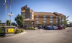 Monte Carlo Inn Barrie Suites