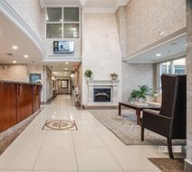 Monte Carlo Inn Barrie Suites Lobby
