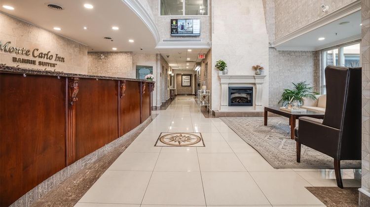 Monte Carlo Inn Barrie Suites Lobby