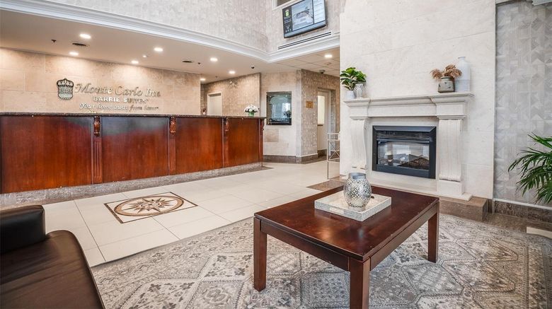 <b>Monte Carlo Inn Barrie Suites Lobby</b>. Images powered by <a href="https://iceportal.shijigroup.com/" title="IcePortal" target="_blank">IcePortal</a>.