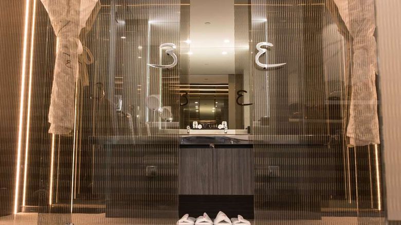 <b>Emporium Hotel South Bank Room</b>. Images powered by <a href="https://iceportal.shijigroup.com/" title="IcePortal" target="_blank">IcePortal</a>.