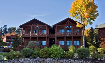 The Lodges at Cresthaven