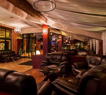 Caro Hotel Lobby