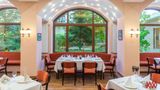 Caro Hotel Restaurant