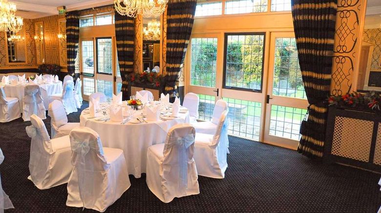 <b>Cricklade House, Sure Hotel Coll by BW Other</b>. Images powered by <a href="https://iceportal.shijigroup.com/" title="IcePortal" target="_blank">IcePortal</a>.