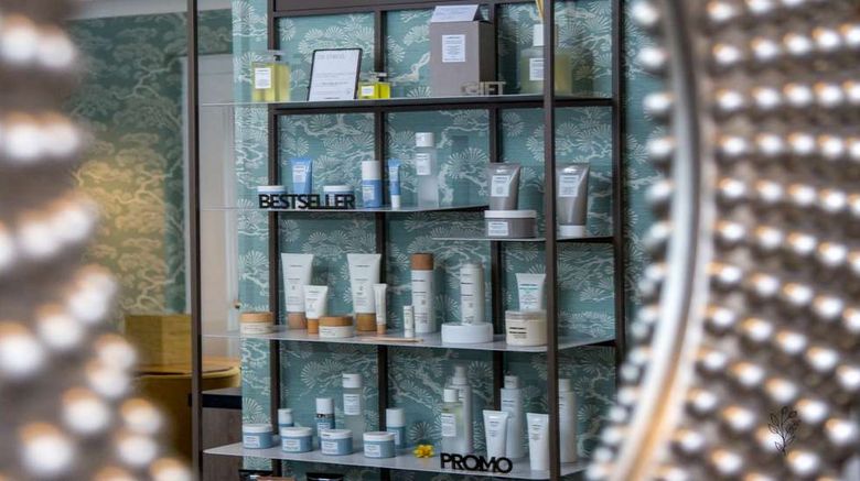 <b>Cricklade House, Sure Hotel Coll by BW Spa</b>. Images powered by <a href="https://iceportal.shijigroup.com/" title="IcePortal" target="_blank">IcePortal</a>.