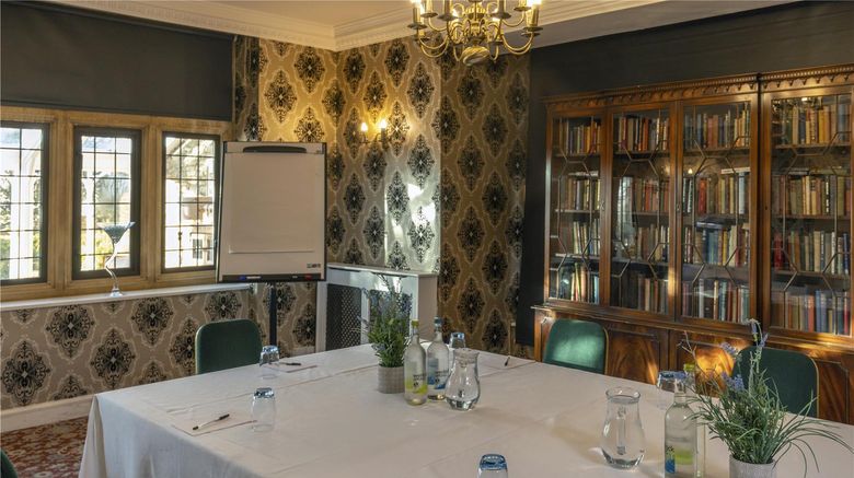 <b>Cricklade House, Sure Hotel Coll by BW Meeting</b>. Images powered by <a href="https://iceportal.shijigroup.com/" title="IcePortal" target="_blank">IcePortal</a>.