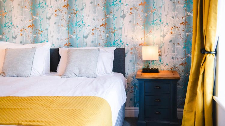 Cricklade House, Sure Hotel Coll by BW Room
