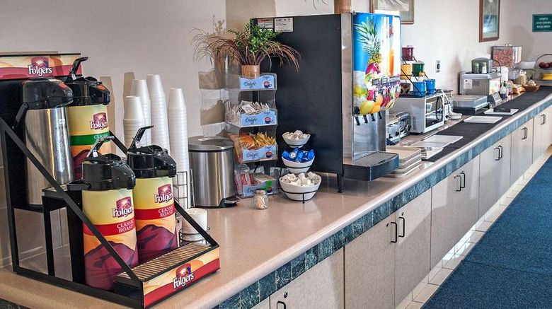 <b>SureStay Plus by Best Western Billings Restaurant</b>. Images powered by <a href="https://iceportal.shijigroup.com/" title="IcePortal" target="_blank">IcePortal</a>.