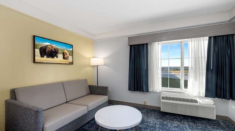 <b>SureStay Plus by Best Western Billings Lobby</b>. Images powered by <a href="https://iceportal.shijigroup.com/" title="IcePortal" target="_blank">IcePortal</a>.