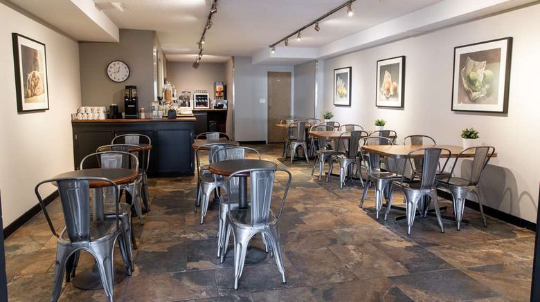 <b>SureStay Hotel by Best Western Castlegar Restaurant</b>. Images powered by <a href="https://iceportal.shijigroup.com/" title="IcePortal" target="_blank">IcePortal</a>.