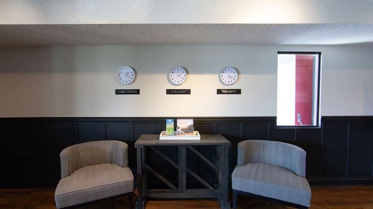 SureStay Hotel by Best Western Castlegar Lobby