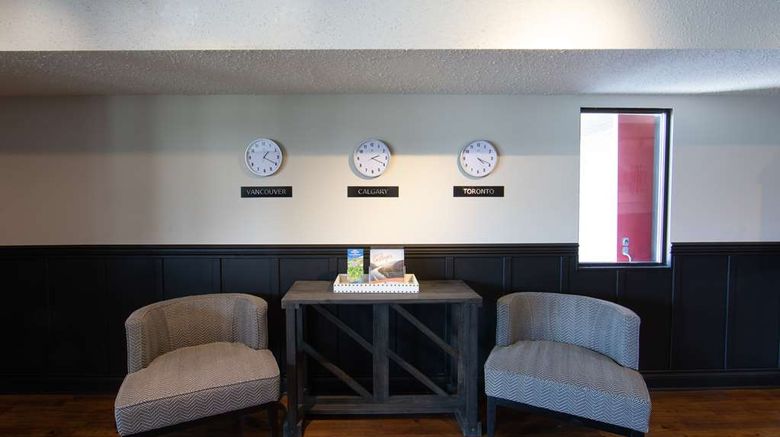 <b>SureStay Hotel by Best Western Castlegar Lobby</b>. Images powered by <a href="https://iceportal.shijigroup.com/" title="IcePortal" target="_blank">IcePortal</a>.