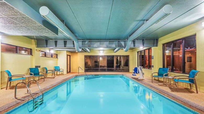 <b>La Quinta Inn & Stes Downtown Jamestown Pool</b>. Images powered by <a href="https://iceportal.shijigroup.com/" title="IcePortal" target="_blank">IcePortal</a>.