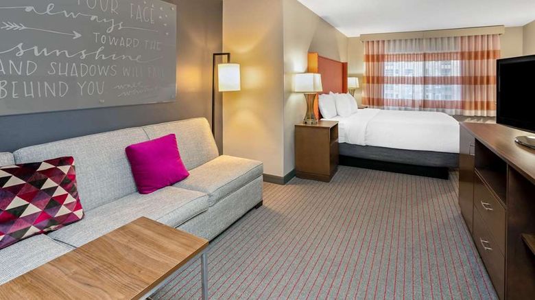 <b>La Quinta Inn & Stes Seattle Federal Way Suite</b>. Images powered by <a href="https://iceportal.shijigroup.com/" title="IcePortal" target="_blank">IcePortal</a>.