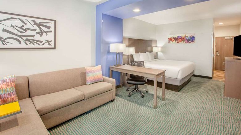 <b>La Quinta Inn & Stes Dallas-Duncanville Room</b>. Images powered by <a href="https://iceportal.shijigroup.com/" title="IcePortal" target="_blank">IcePortal</a>.