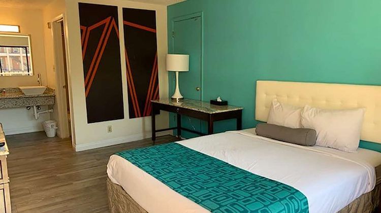 Howard Johnson by Wyndham Reno Room