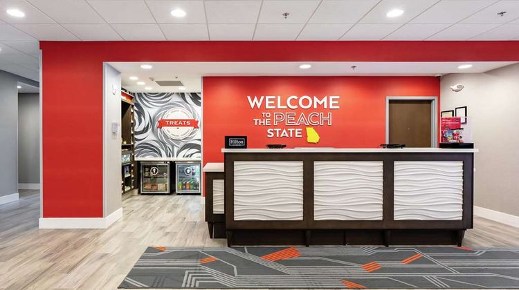 Hampton Inn Acworth Lobby
