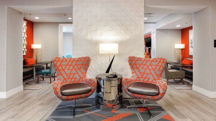 Hampton Inn Acworth Lobby