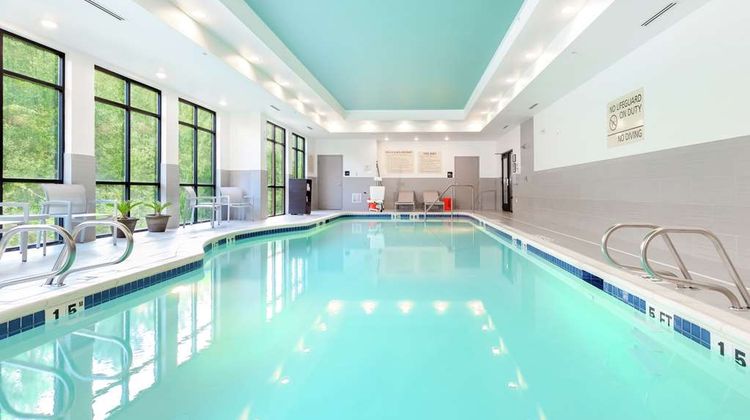 Hampton Inn Acworth Pool