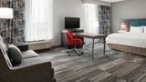 <b>Hampton Inn Champaign Southwest Room</b>. Images powered by <a href="https://iceportal.shijigroup.com/" title="IcePortal" target="_blank">IcePortal</a>.