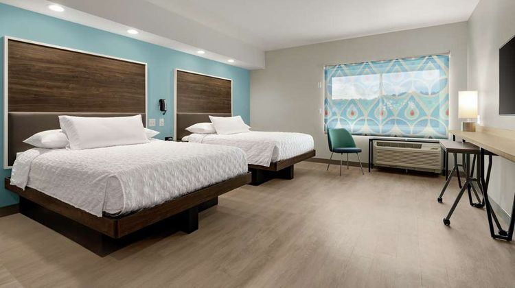 Tru by Hilton Florence I-95 Room