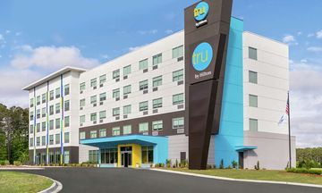 Tru by Hilton Florence I-95