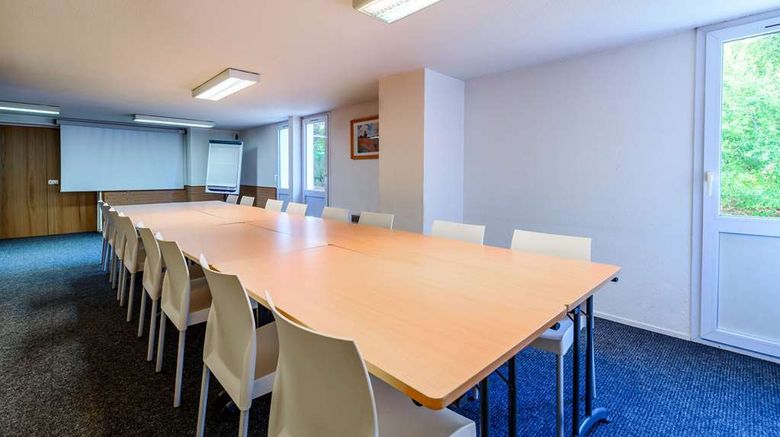 <b>Comfort Hotel Amiens Nord Meeting</b>. Images powered by <a href="https://iceportal.shijigroup.com/" title="IcePortal" target="_blank">IcePortal</a>.