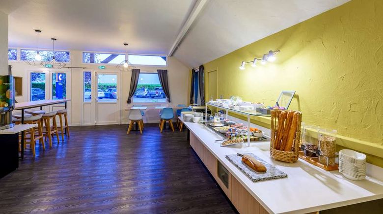 <b>Comfort Hotel Amiens Nord Restaurant</b>. Images powered by <a href="https://iceportal.shijigroup.com/" title="IcePortal" target="_blank">IcePortal</a>.