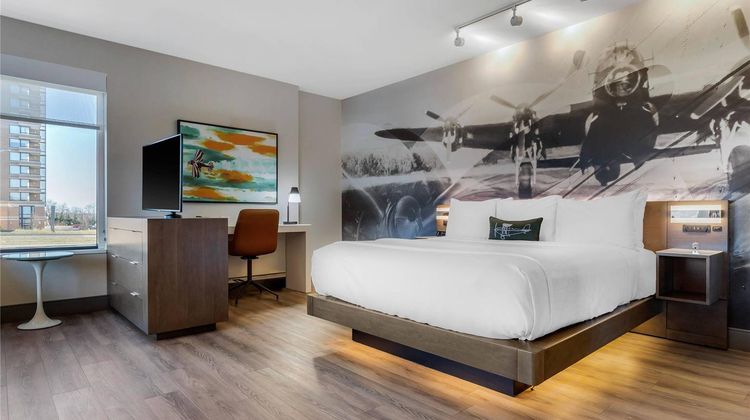 Cambria Hotel Arundel Mills BWI Airport Suite
