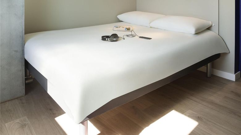 <b>Ibis Budget Fribourg Room</b>. Images powered by <a href="https://iceportal.shijigroup.com/" title="IcePortal" target="_blank">IcePortal</a>.