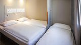 <b>Ibis Budget Fribourg Room</b>. Images powered by <a href="https://iceportal.shijigroup.com/" title="IcePortal" target="_blank">IcePortal</a>.