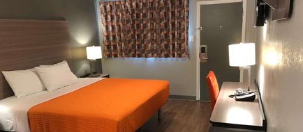 Super 8 by Wyndham Sonora Room