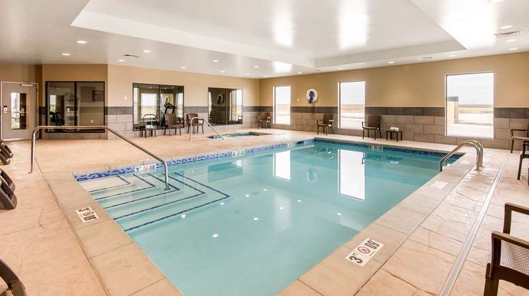 Comfort Suites Liberal North Pool