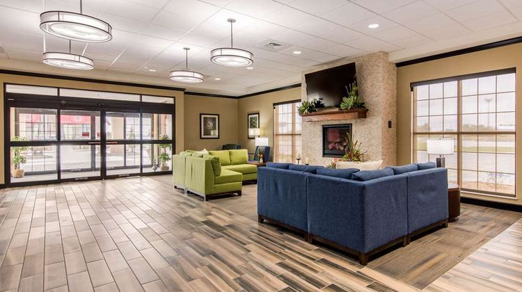 Comfort Suites Liberal North Lobby