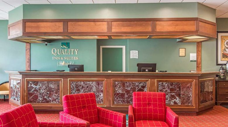 <b>Quality Inn & Suites Lobby</b>. Images powered by <a href="https://iceportal.shijigroup.com/" title="IcePortal" target="_blank">IcePortal</a>.