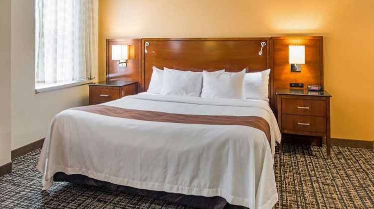 Quality Inn & Suites Room