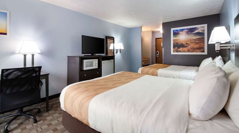 <b>Quality Inn & Suites McCook Room</b>. Images powered by <a href="https://iceportal.shijigroup.com/" title="IcePortal" target="_blank">IcePortal</a>.