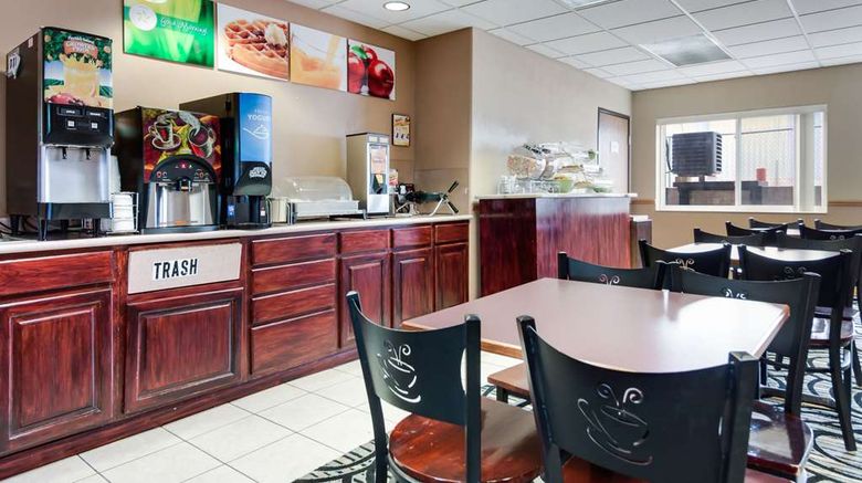 <b>Quality Inn & Suites McCook Restaurant</b>. Images powered by <a href="https://iceportal.shijigroup.com/" title="IcePortal" target="_blank">IcePortal</a>.