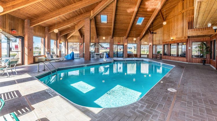 Econo Lodge Inn & Suites McKinney Pool