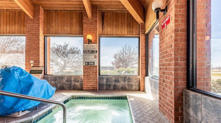 Econo Lodge Inn & Suites McKinney Pool