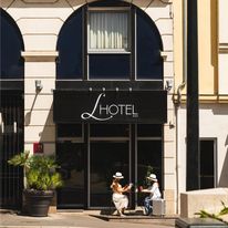 L'Hotel