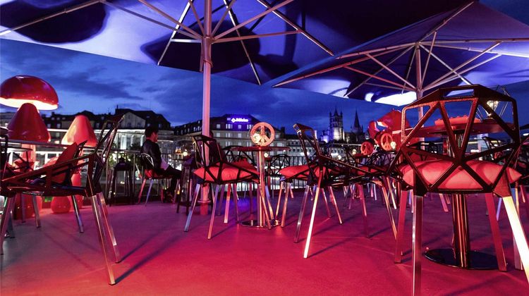 ibis Styles Lausanne Center MadHouse Exterior