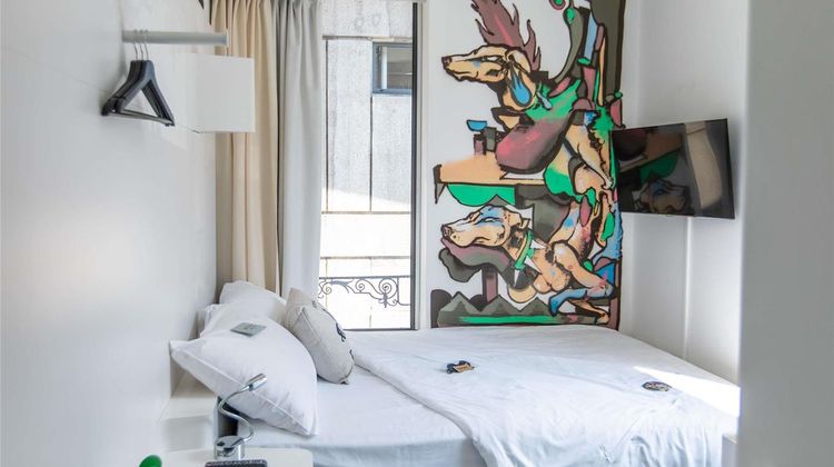 ibis Styles Lausanne Center MadHouse Room