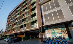 X2 Vibe Chiang Mai-Decem Hotel