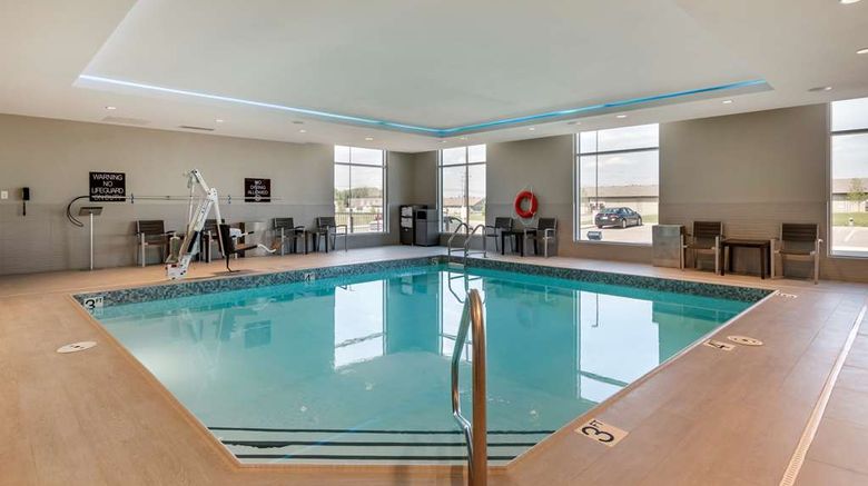 <b>Best Western Premier Prince Albert Pool</b>. Images powered by <a href="https://iceportal.shijigroup.com/" title="IcePortal" target="_blank">IcePortal</a>.
